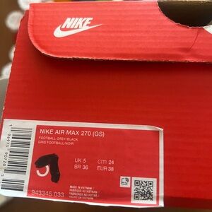 Nike Purple Sneakers with Teal Accents